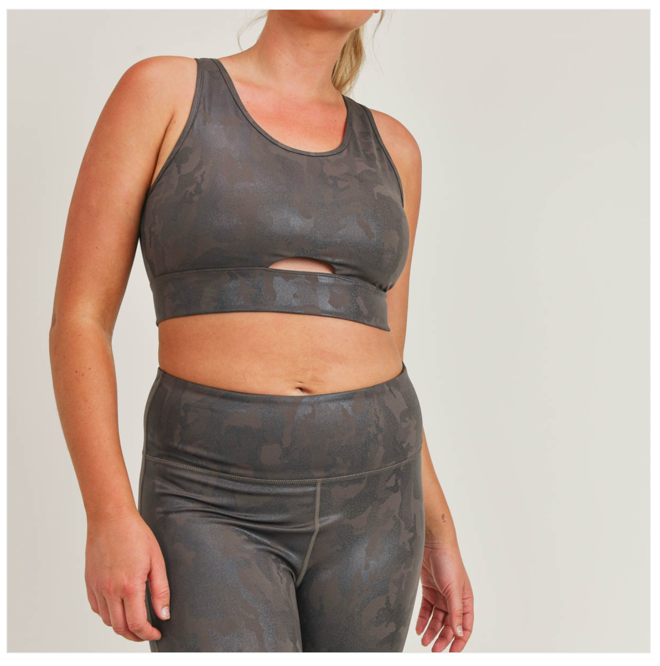 CURVY Camo Holographic Microdot Foil Peekaboo Sports Bra