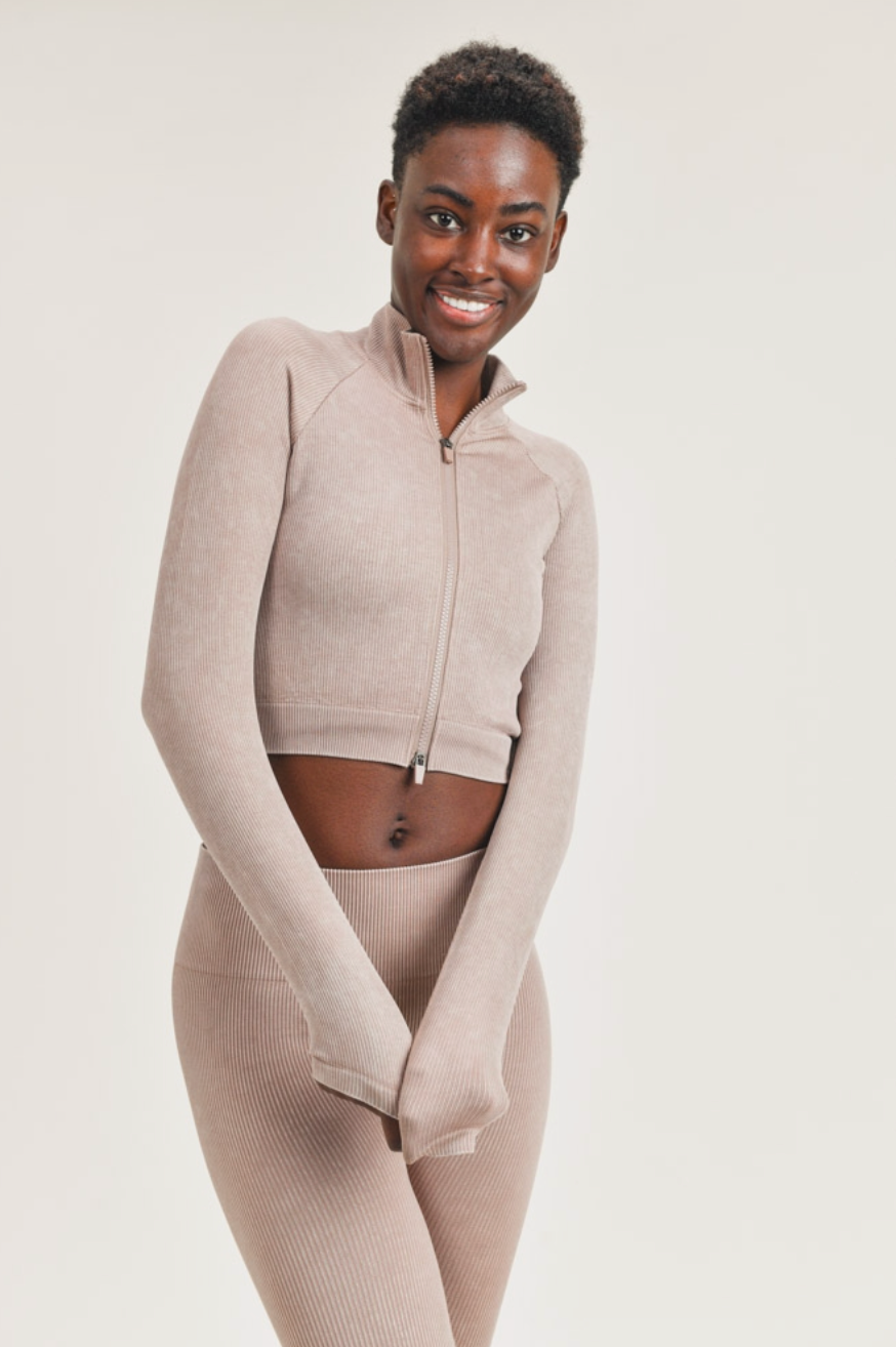 Cropped Raglan Athleisure Ribbed Jacket
